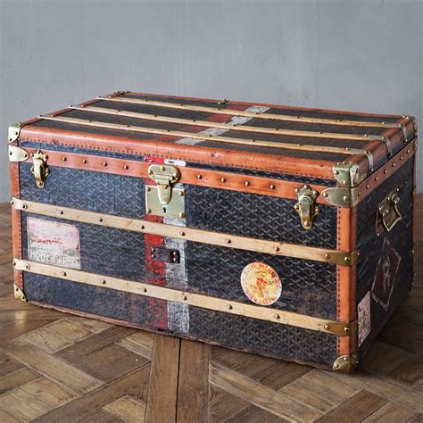 vintage goyard trunk